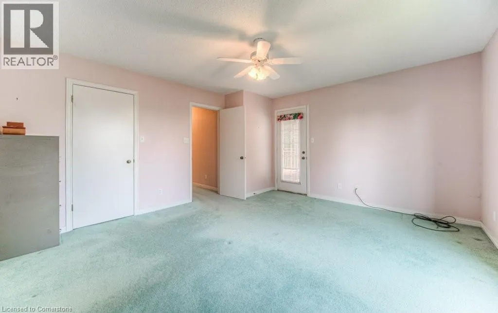 38 CHARNWOOD Court