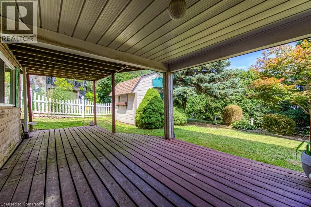 38 CHARNWOOD Court