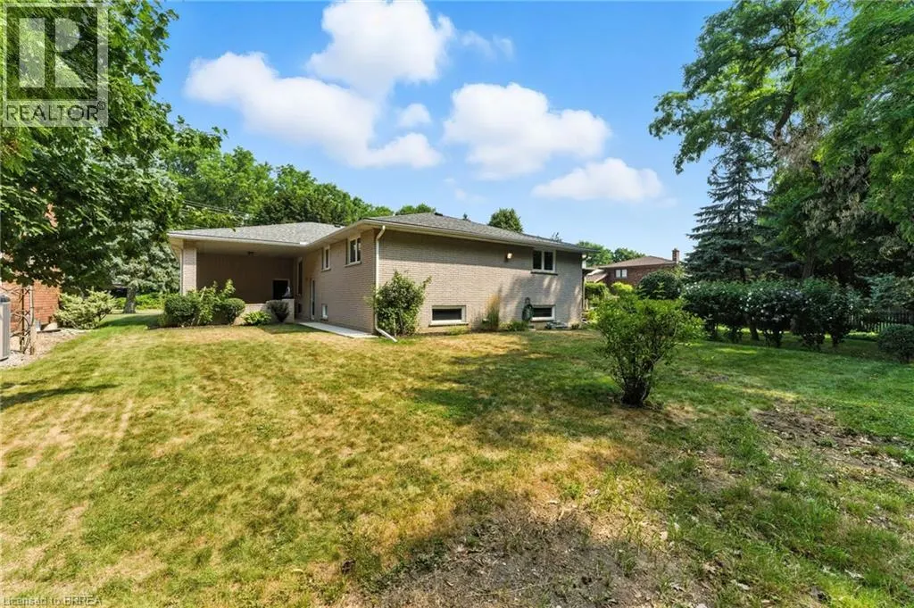 77 GLENWOOD Drive