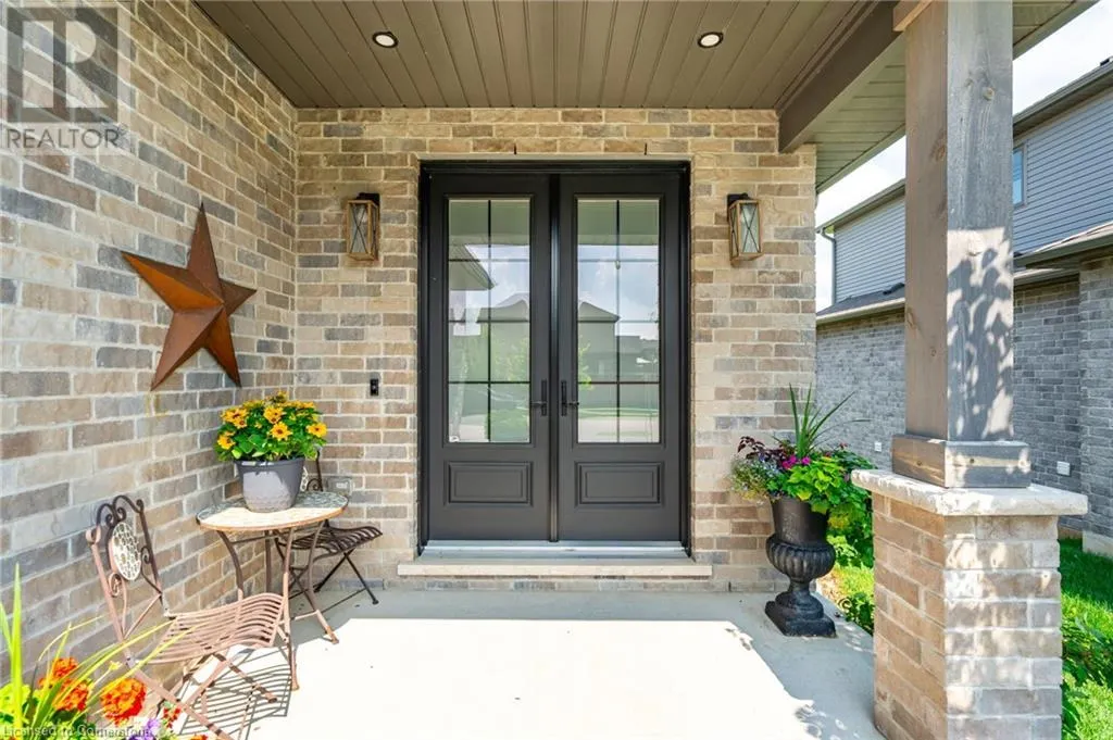 16 WHITING Drive