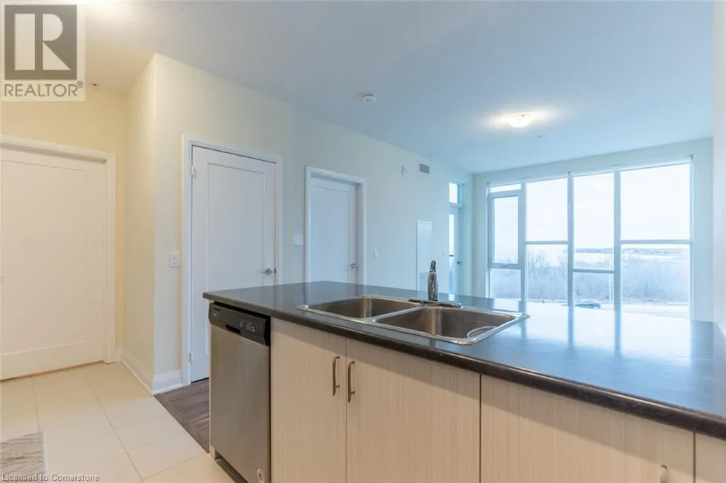 16 CONCORD Place Unit# 513, #513