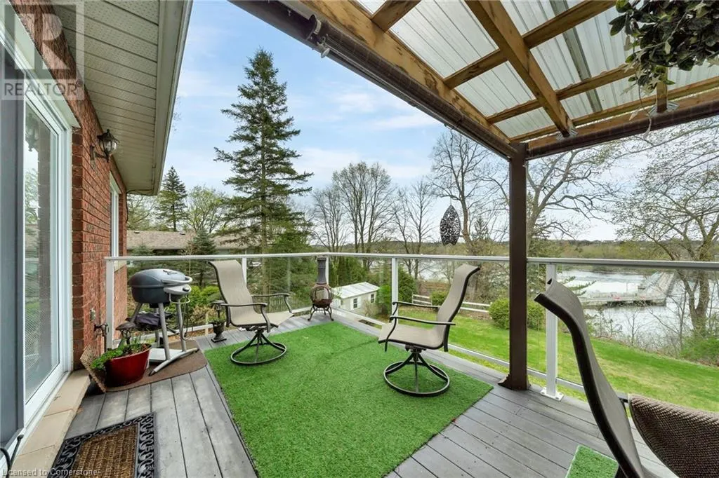 127 RIVER Drive