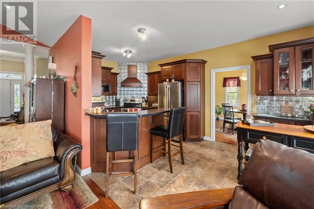127 RIVER Drive