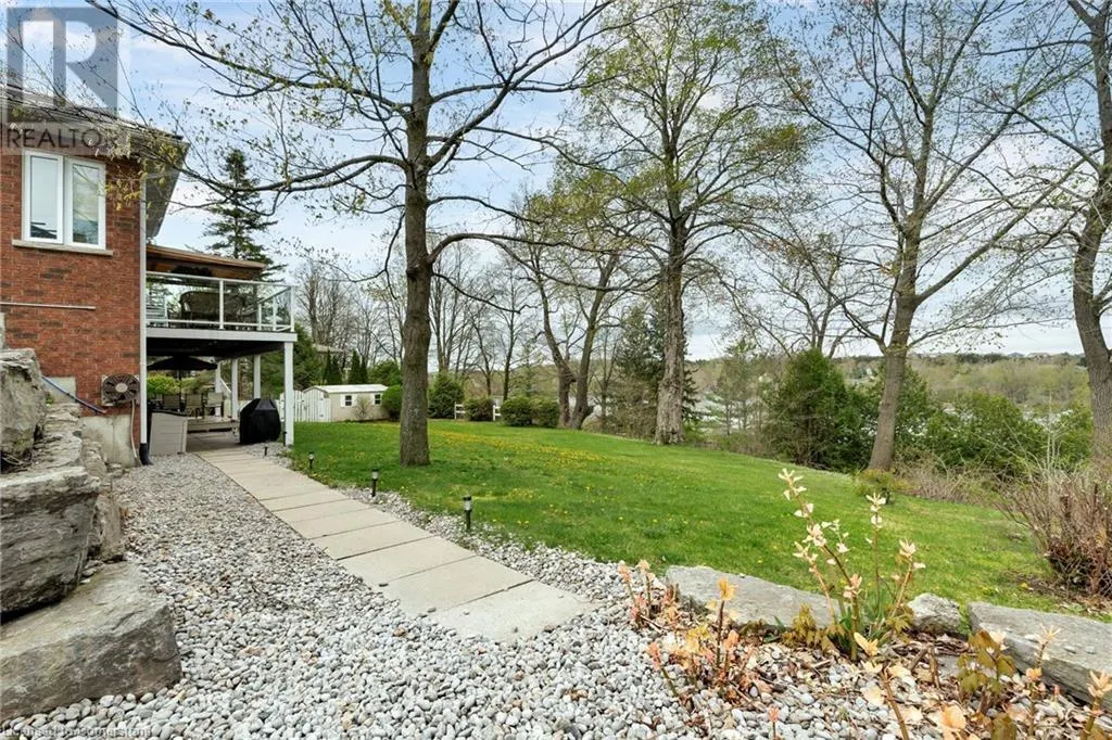 127 RIVER Drive