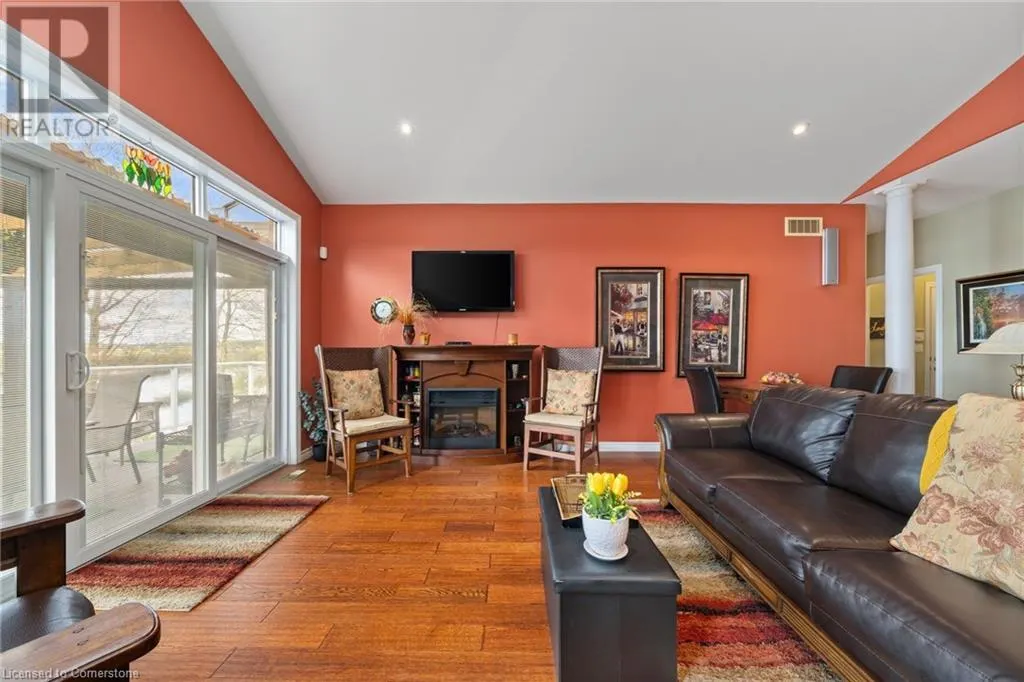 127 RIVER Drive