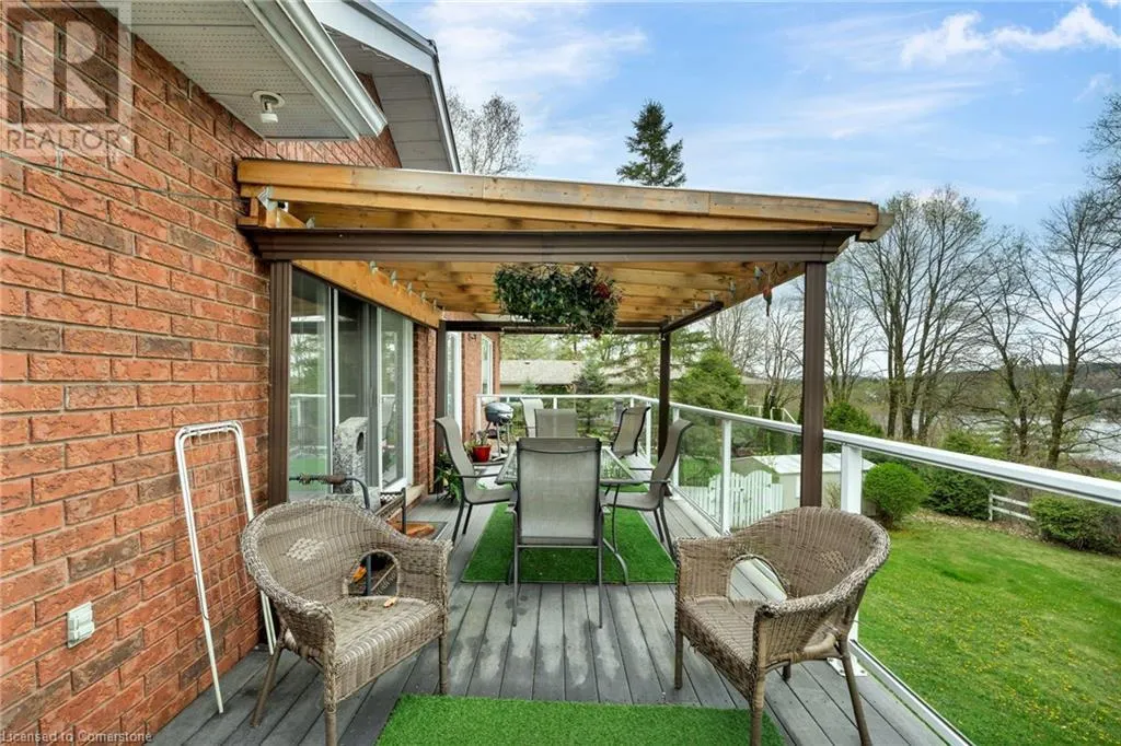 127 RIVER Drive