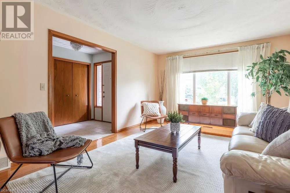 87 STRAWBERRY Drive