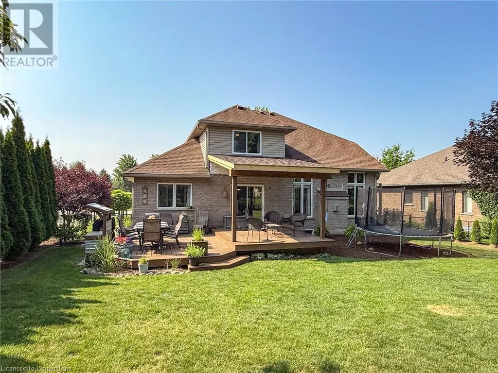 19 COULAS Crescent