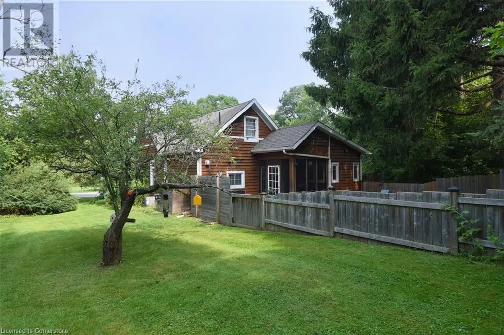 662 OLD DUNDAS Road