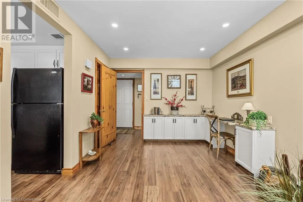 131 GRANDVIEW HILLTOP Drive Unit# 1, #1