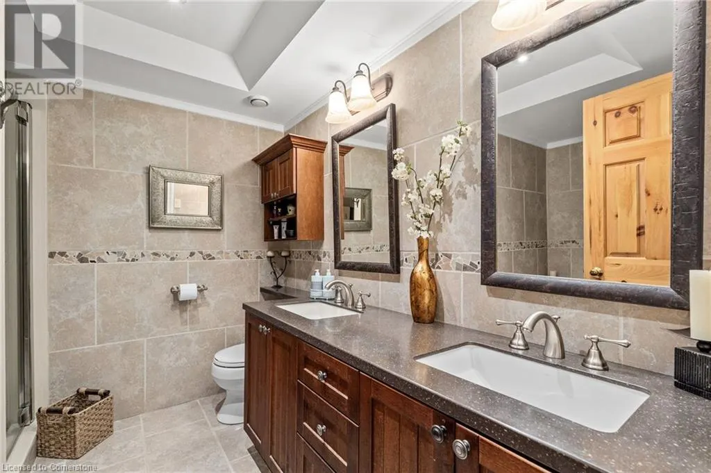 131 GRANDVIEW HILLTOP Drive Unit# 1, #1