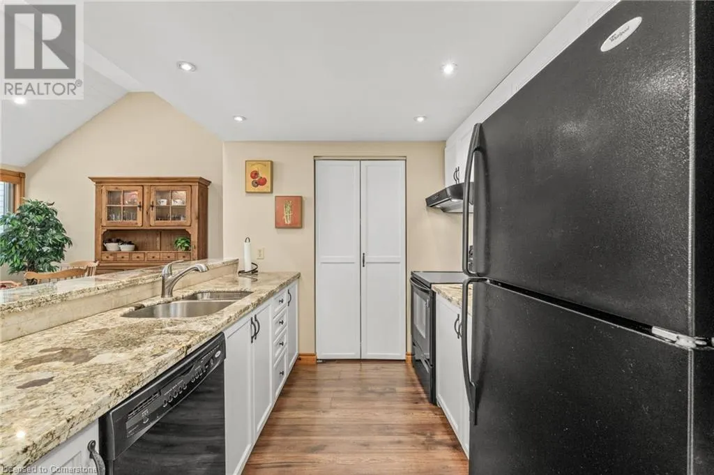 131 GRANDVIEW HILLTOP Drive Unit# 1, #1