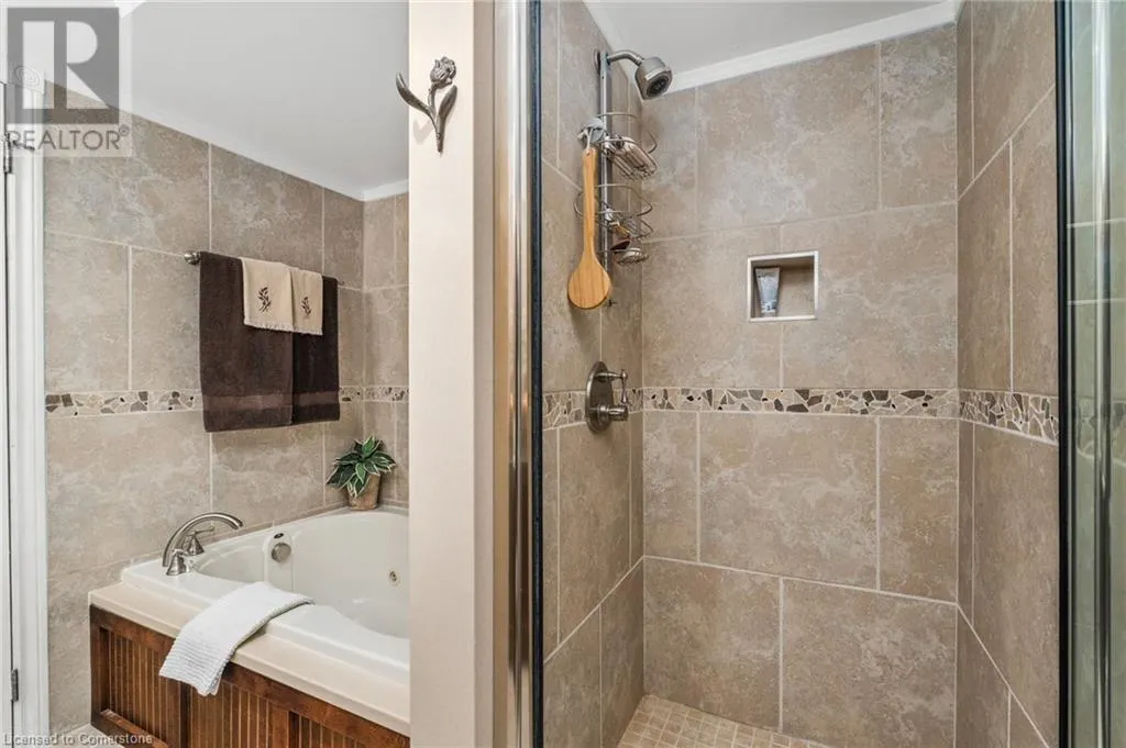 131 GRANDVIEW HILLTOP Drive Unit# 1, #1