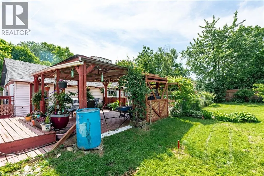 367 BOWEN Road