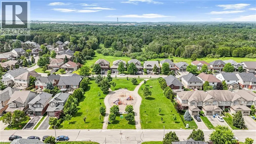 17 FERRIS Circle