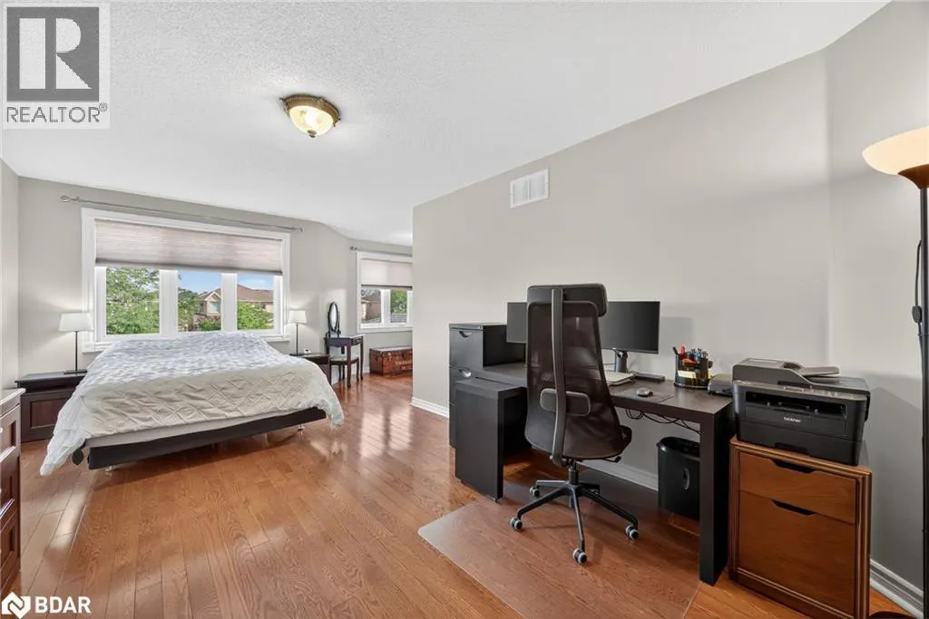 115 BIRCHWOOD Drive