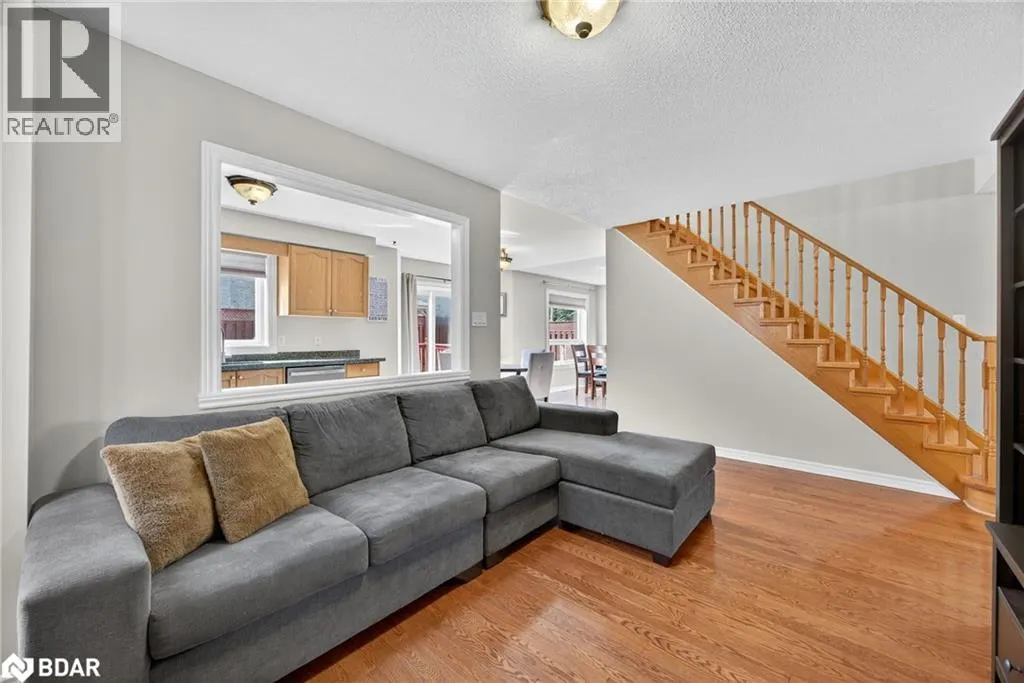 115 BIRCHWOOD Drive