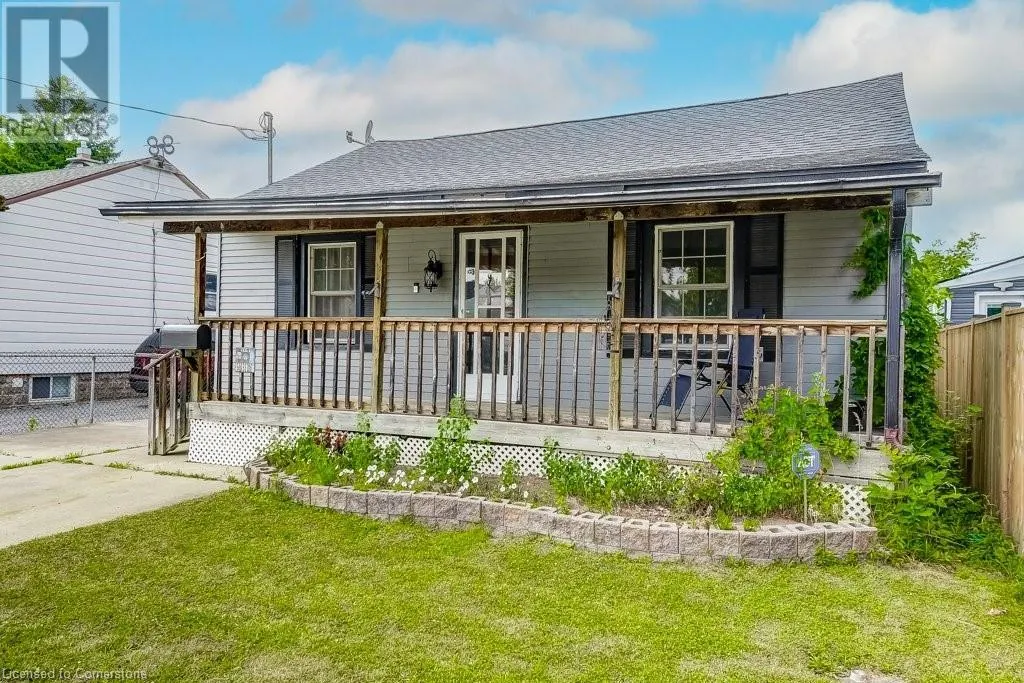 4 HILDA Street