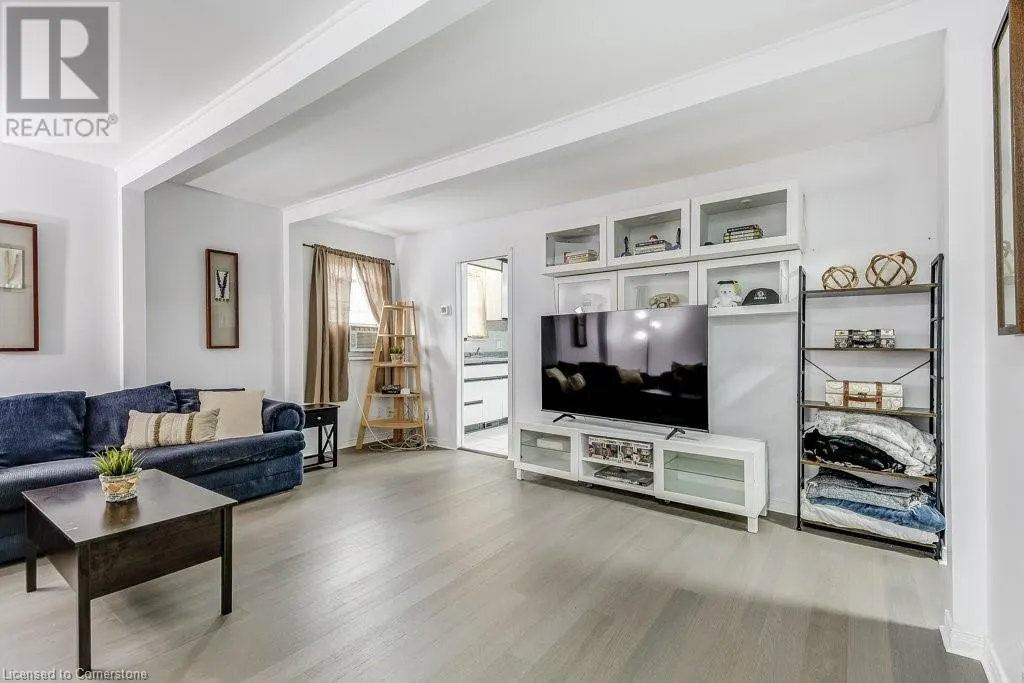 4 HILDA Street