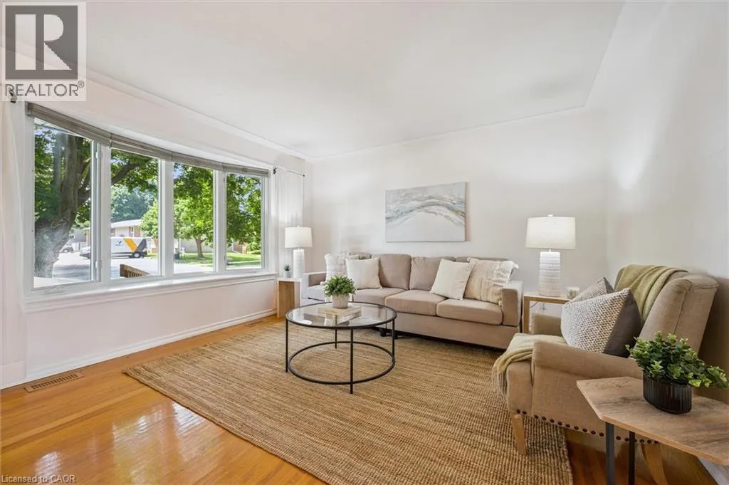 9 ROBIN Drive