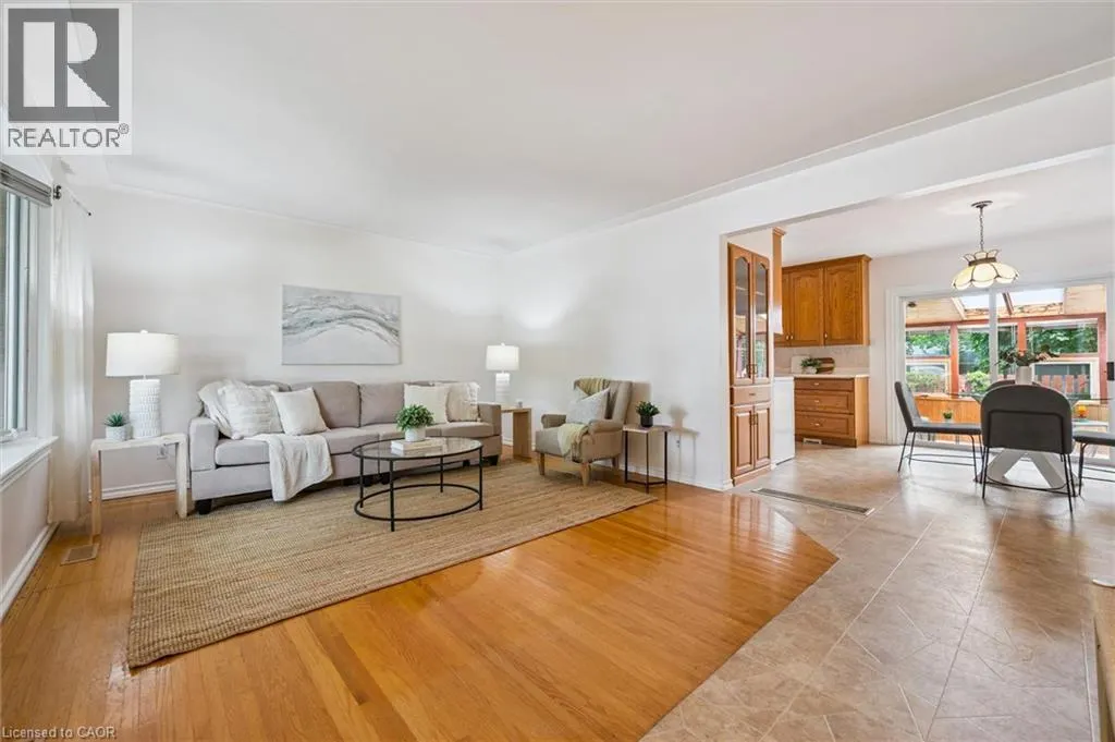 9 ROBIN Drive