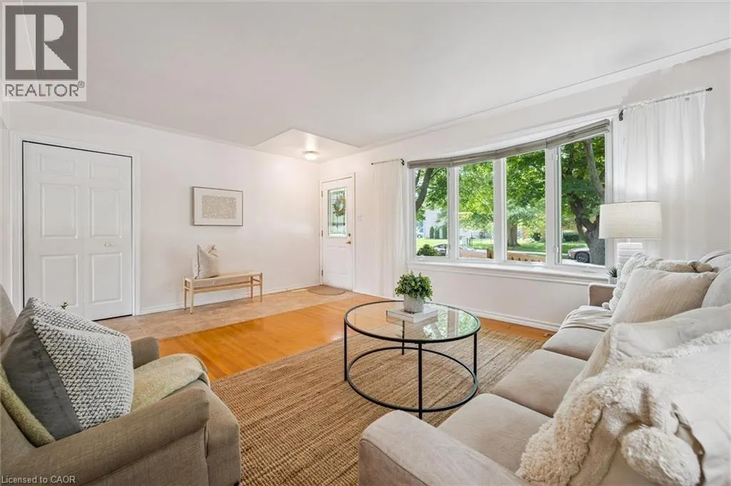 9 ROBIN Drive