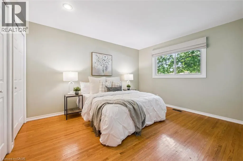 9 ROBIN Drive