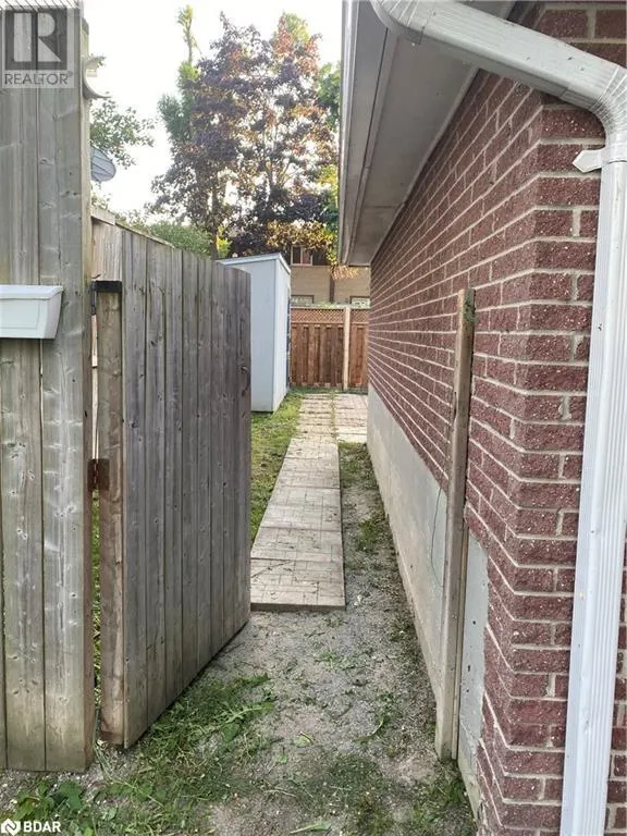 395 RAYMOND Avenue Unit# BASEMENT, #BASEMENT
