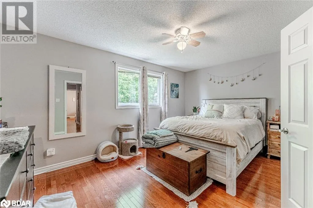 76 HOLLY MEADOW Road