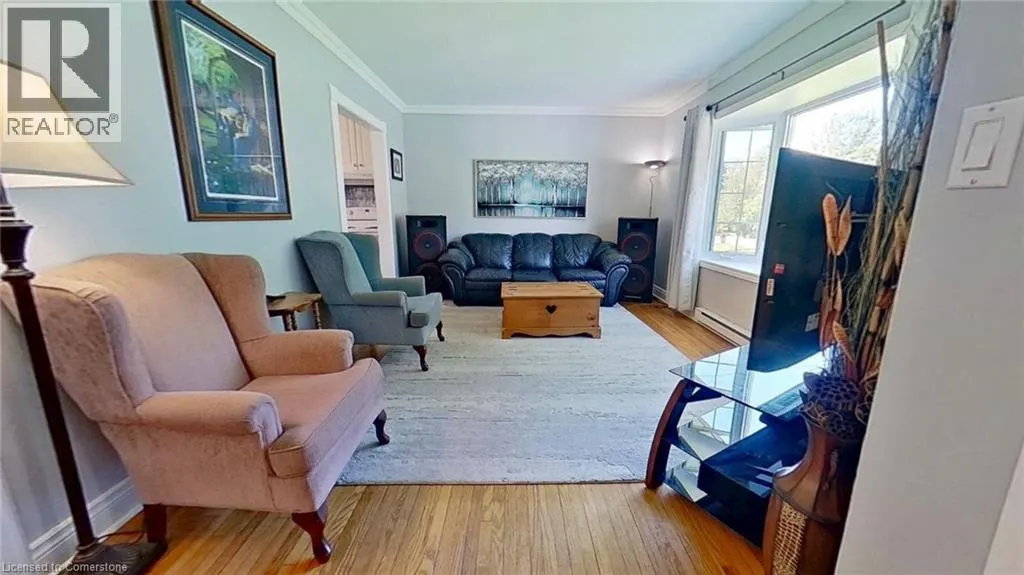 22 BROOK Road S