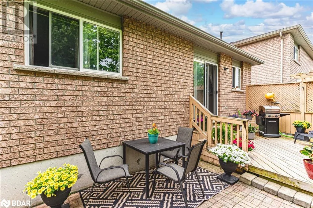 76 HOLLY MEADOW Road