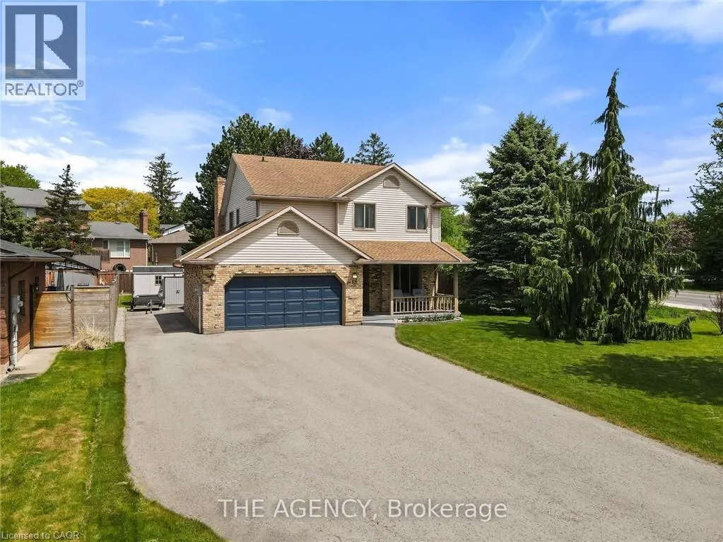 106 SPRUCESIDE Crescent
