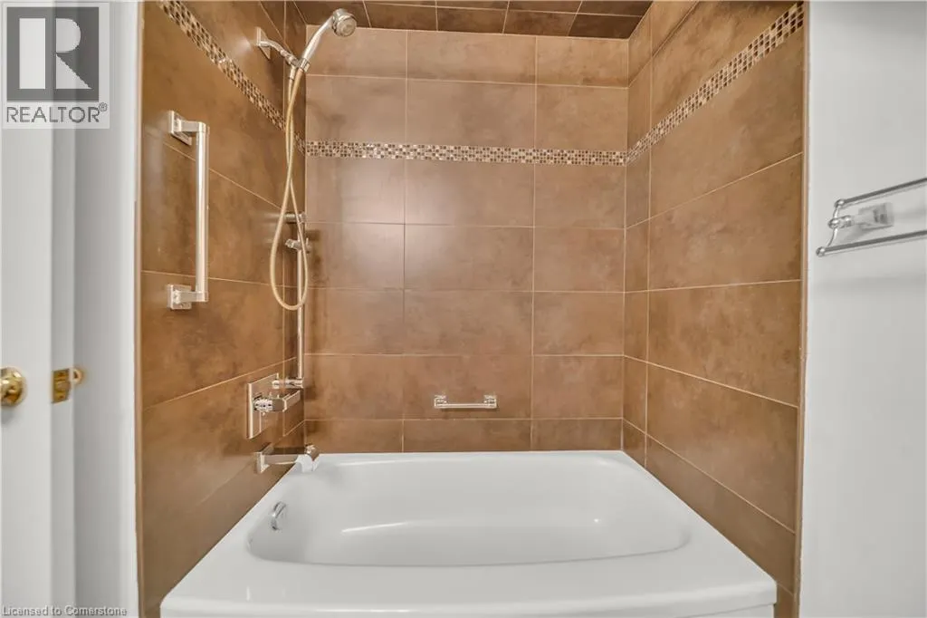 465 WOOLWICH Street N Unit# 40, #40