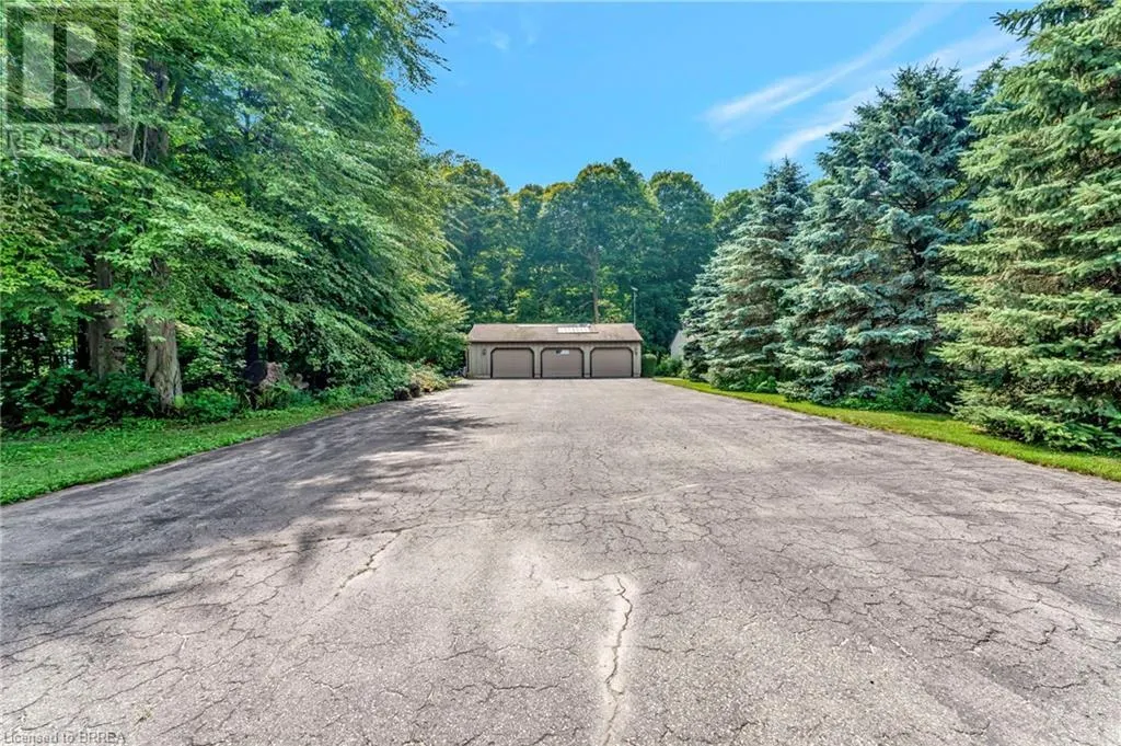 2257 SWIMMING POOL Road