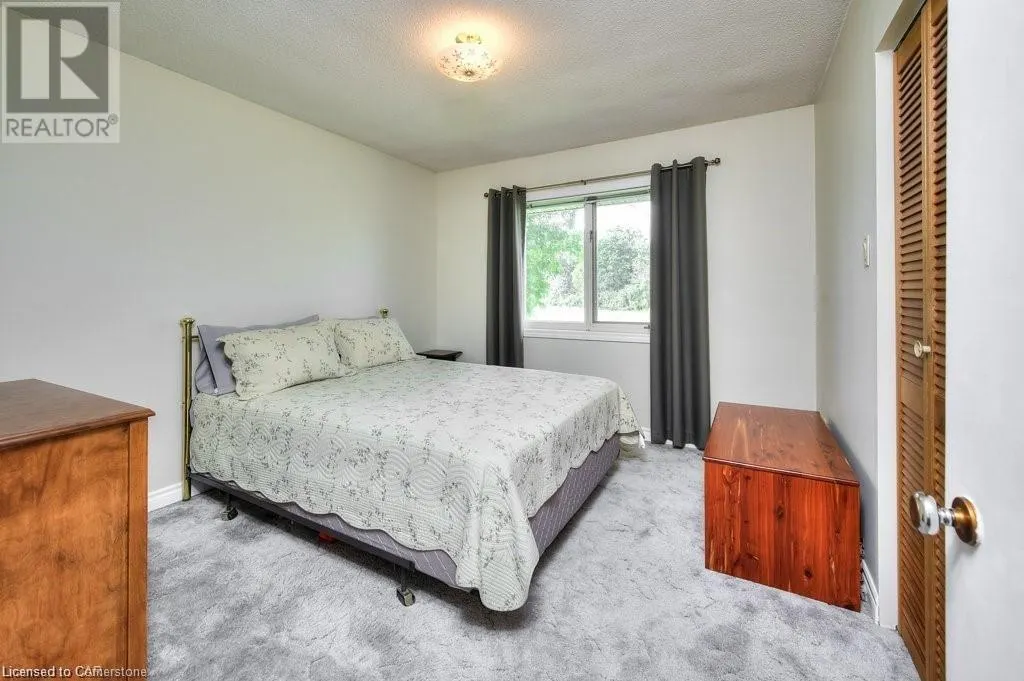 3000 KOSSUTH Road
