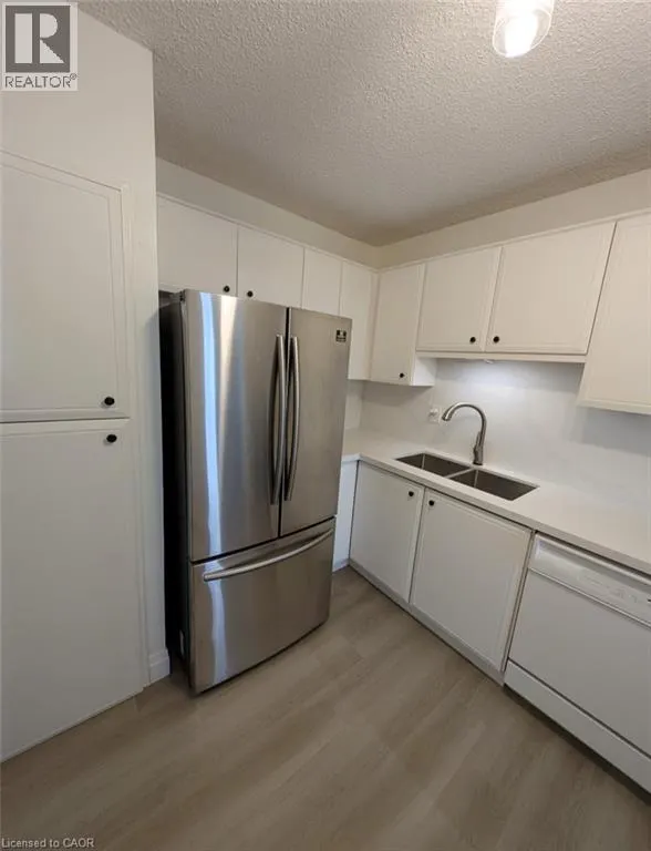 640 WEST Street Unit# 908, #908