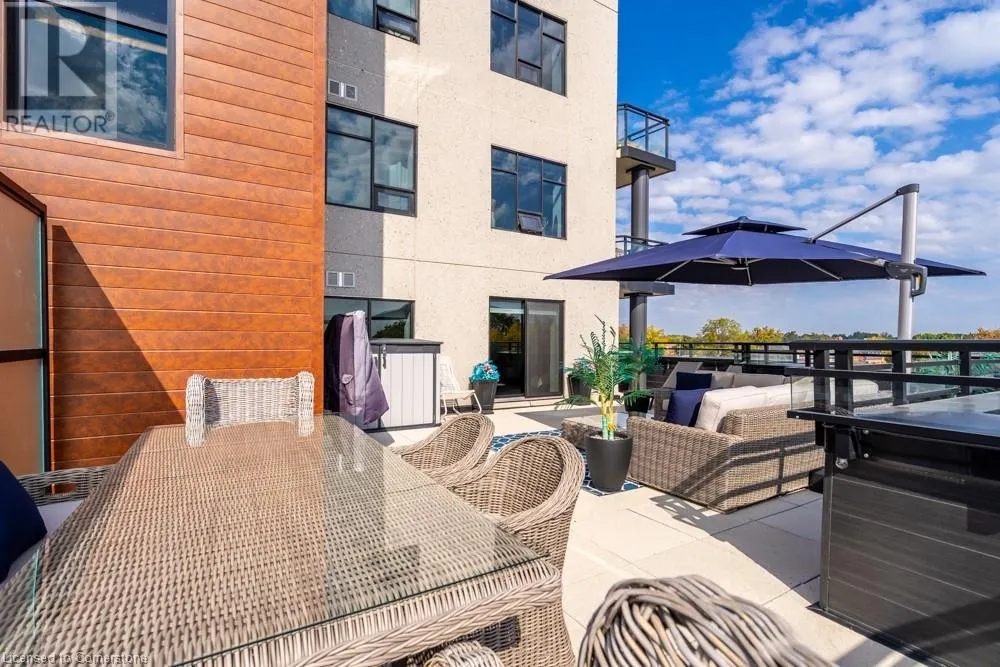 30 HAMILTON Street S Unit# 305, #305