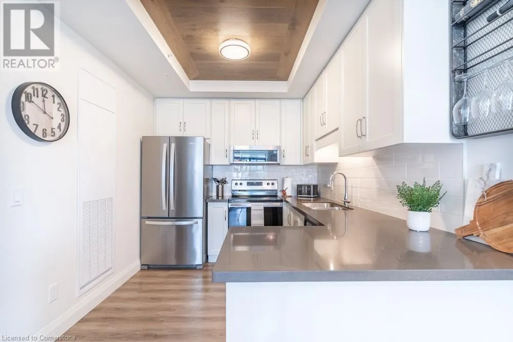 30 HAMILTON Street S Unit# 305, #305