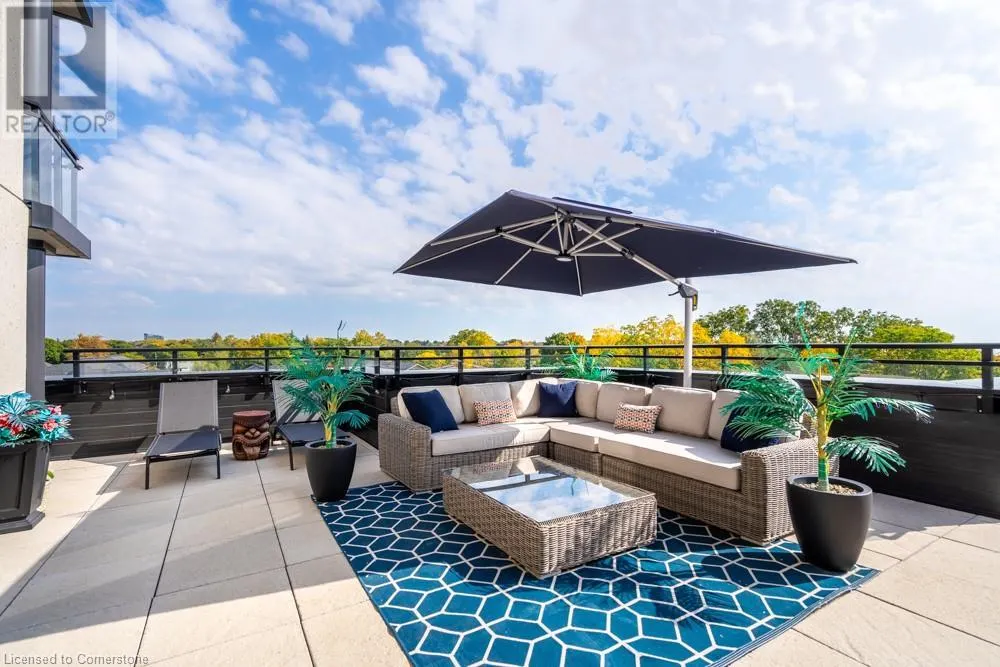 30 HAMILTON Street S Unit# 305, #305