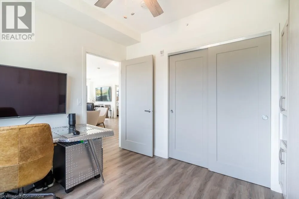 30 HAMILTON Street S Unit# 305, #305