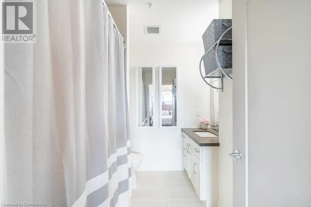 30 HAMILTON Street S Unit# 305, #305