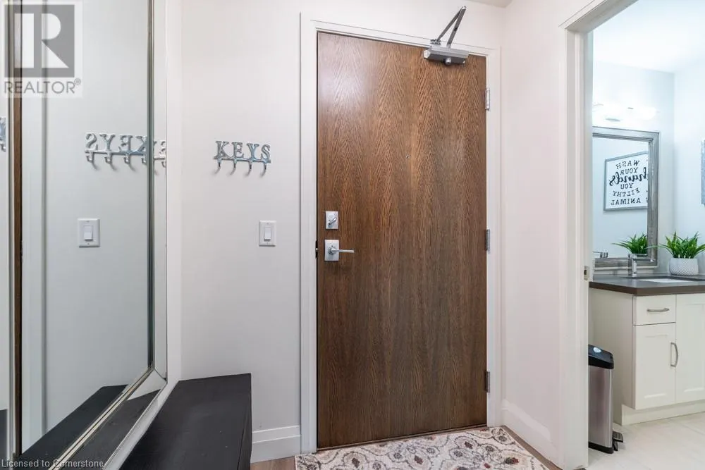 30 HAMILTON Street S Unit# 305, #305
