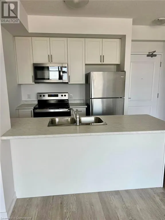 460 DUNDAS Street E Unit# 703, #703