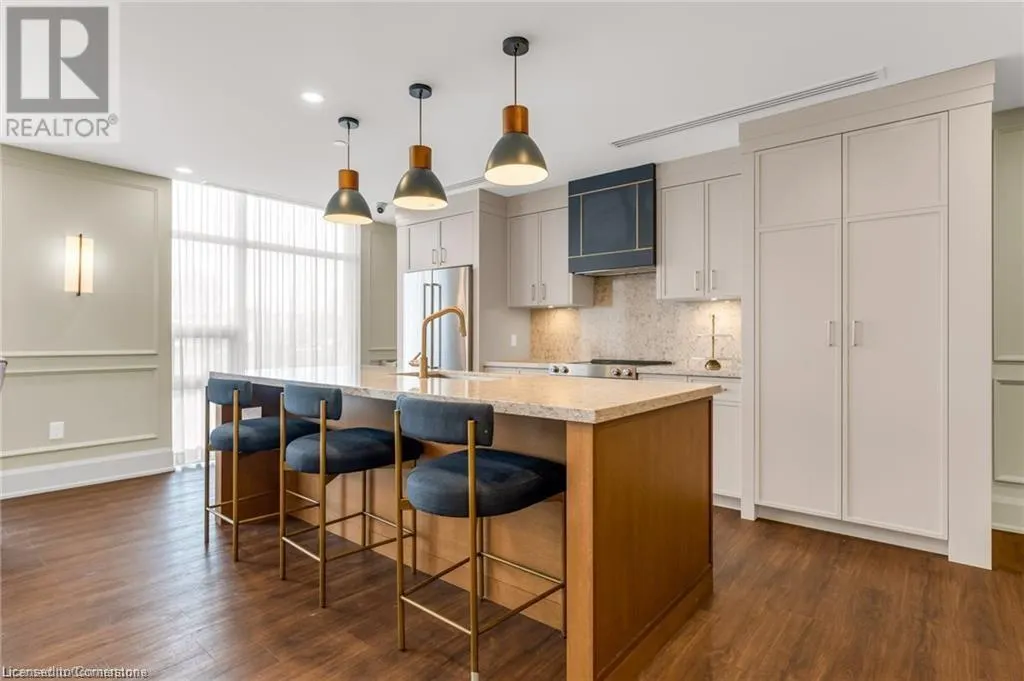 460 DUNDAS Street E Unit# 703, #703