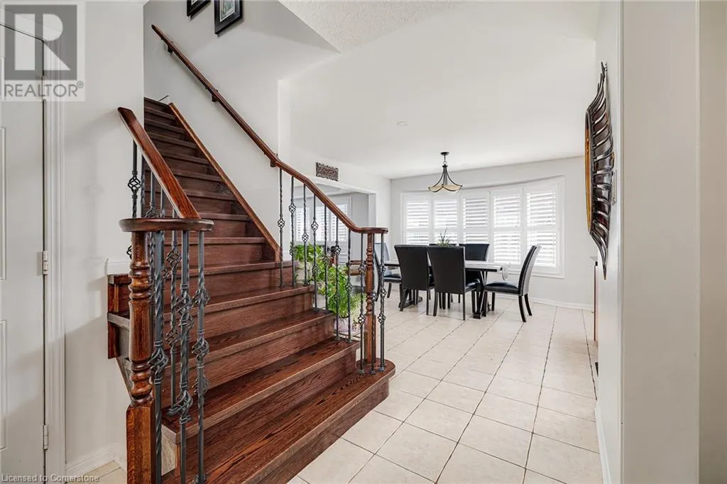 951 COUSENS Terrace