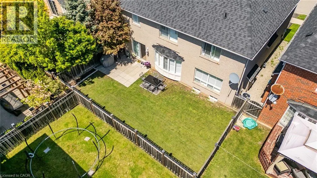 951 COUSENS Terrace