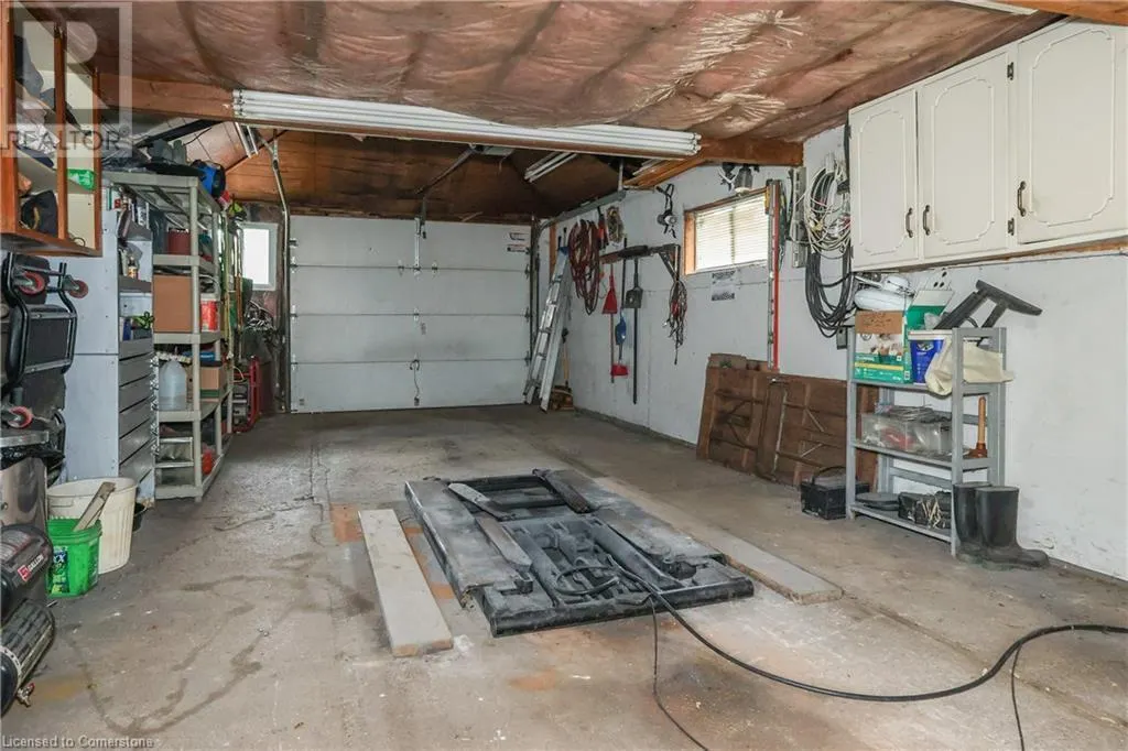 1954 GRAYSON Avenue