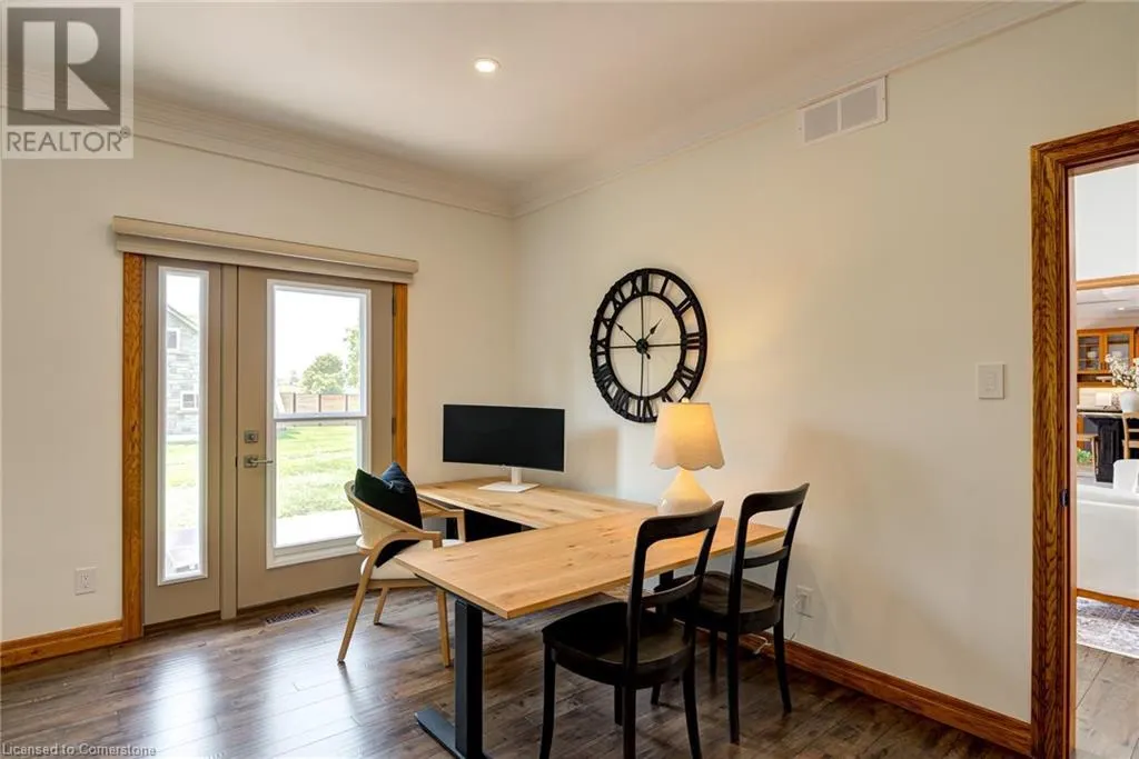 10 ELDALE Road