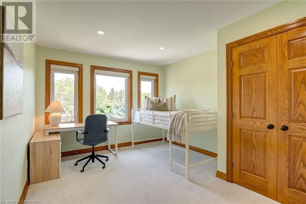 10 ELDALE Road