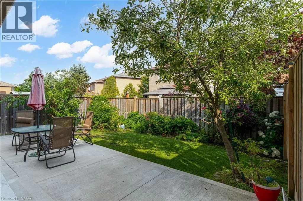 61 CEDARWOOD Crescent